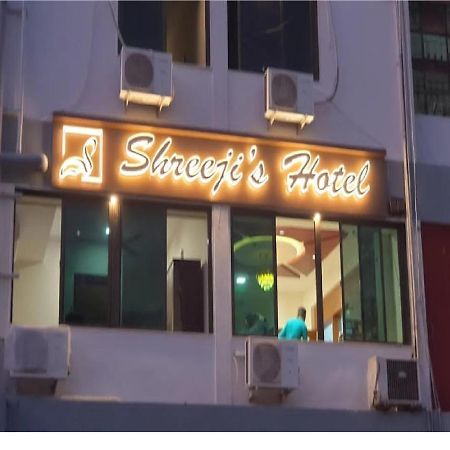 Hotel Shreeji'S Gandhinagar Exterior foto